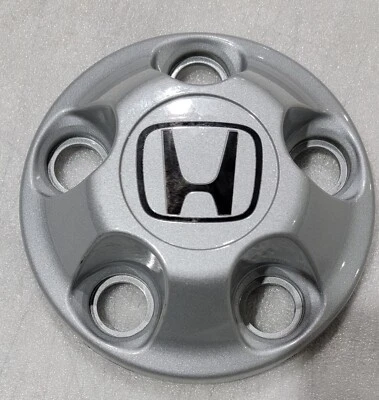 Tapa central plateada Honda Pilot 2003-2005 OEM 63848 Foto 1 de 4