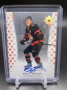 2020-21 Upper Deck Ultimate Collection Auto Brady Tkachuk #33 Auto