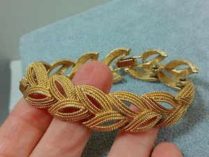 VTG Chunky Cut Out Leaf Leaves Gold Tone Layered Braided Link Bold Mod Bracelet - Imagen 1 de 18