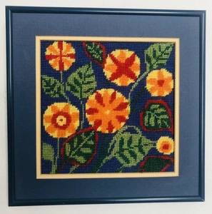 Vintage Flower Power Stickerei Kreuzstich Metallrahmen 60er 70er Jahre 11" x 11" - Bild 1 von 10