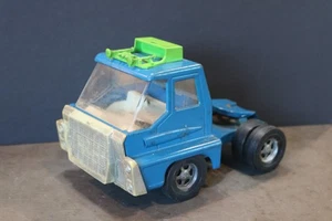 VTG ERTL STRUCTO TRUCK CAB - Picture 1 of 8