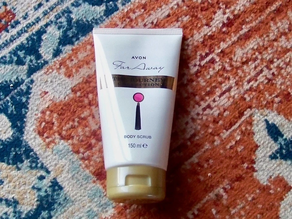 AVON- Original FAR AWAY BODY SCRUB Now Discontinued 150ml The Journey  New (M) - Image 1 of 1