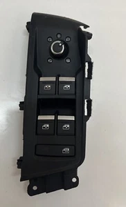 PULSANTIERA ALZACRISTALLI ANTERIORE SINISTRA LATO GUIDA AUDI Q3 2018-2024 - Imagen 1 de 4