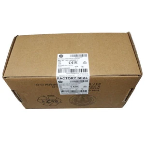 Controlador de 40 puntos Allen-Bradley 1762 L40BWAR MicroLogix 1200 1762-L40BWAR nuevo - Imagen 1 de 5
