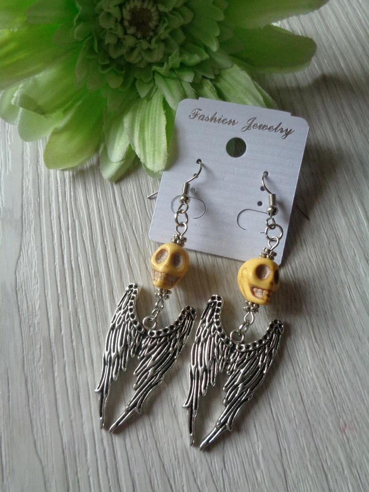 Ohrhaken "Totenkopf-Engel"  türkis howlith Totenkopf Gelb Flügel silber - Bild 1 von 1