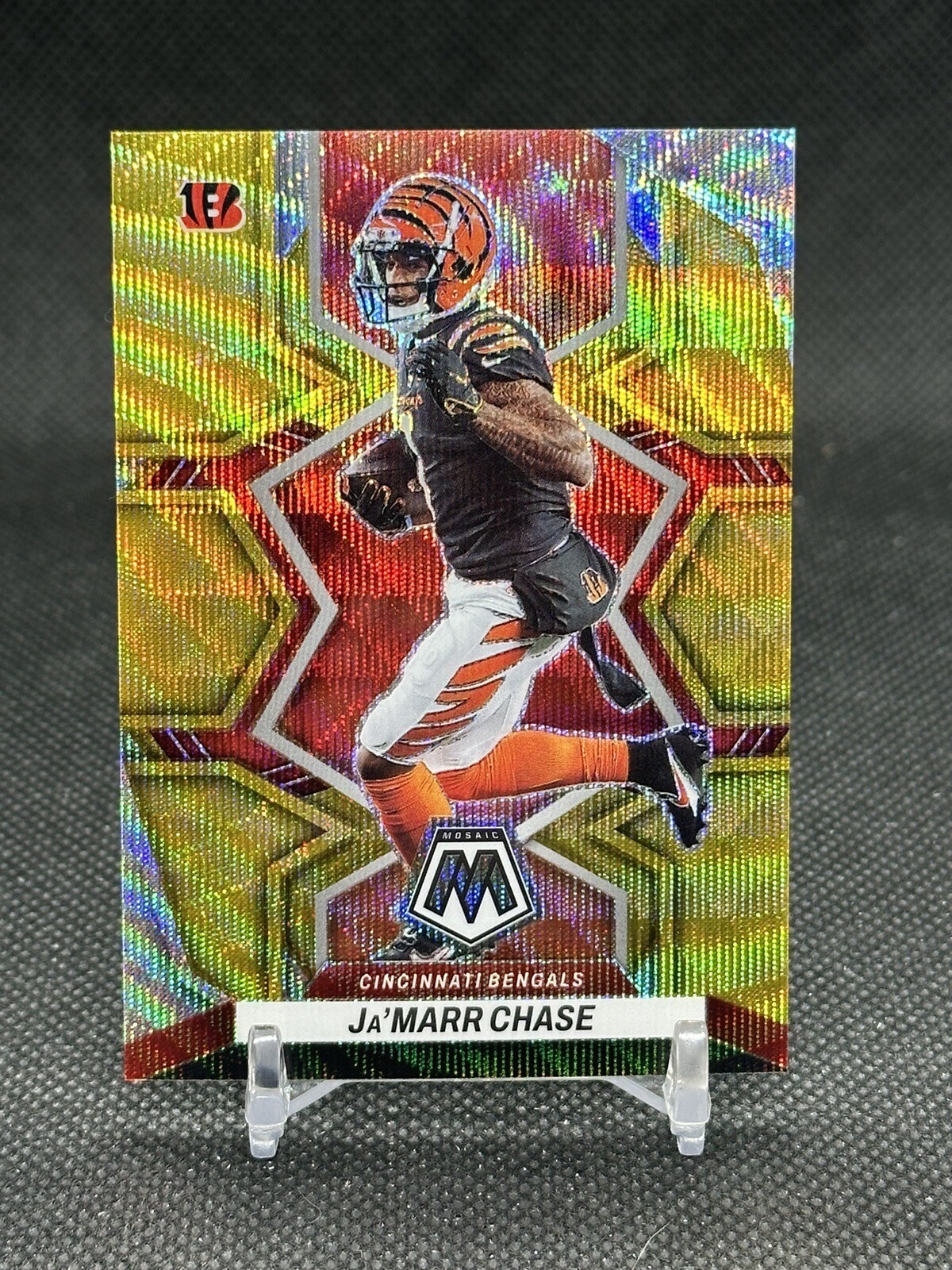 Ja'Marr Chase SSP /17 - 2022 Mosaic, Gold Wave Prizm #41