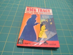 DICK TRACY AND THE WOO WOO SISTERS BY CHESTER GOULD   VERY RARE DELL PB PRINTING - Picture 1 of 4