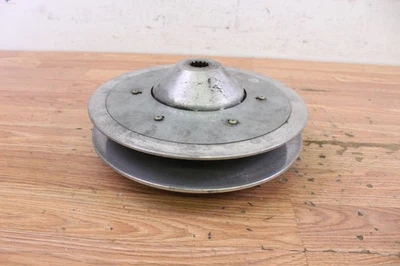 1995 YAMAHA VMAX 600 Secondary Driven Clutch - Image 1 of 4