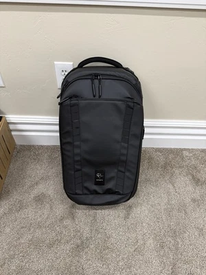 NOMATIC McKinnon Camera Pack 35L + McKinnon  Accessories NEW IN BOX L@@K N/R - Image 1 of 4