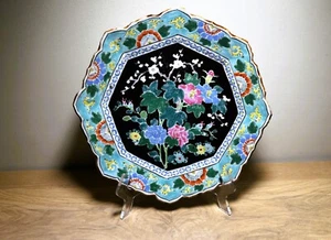 Chinesischer Famille Noire Teller Anfang 20. Jahrhundert - Bild 1 von 6