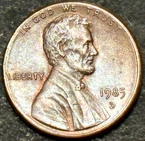 1985-D LINCOLN MEMORIAL CENT PENNY TONED DETAILED COIN - Picture 1 of 2