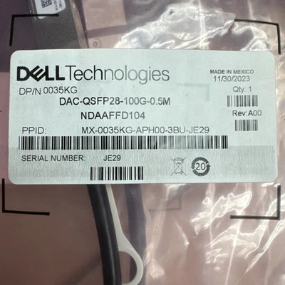 New Genuine Dell EMC QSFP28 100G Direct Attach Copper Cable Assembly 0.5M 035KG - Image 1 of 2