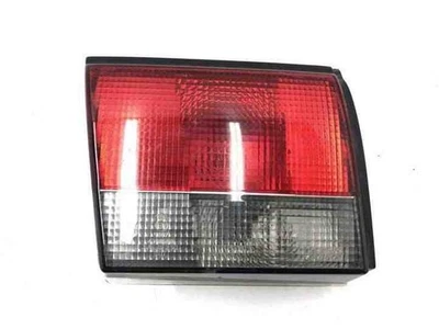 SAAB 900 II Coupe Left Side Tailgate Tail Light 4448577 2.00 Petrol 21310851 - Image 1 of 3
