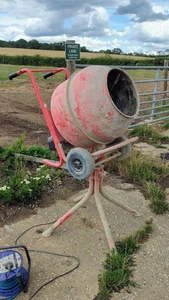 Build Buddy Screwfix NBB553BEQ 134L Concrete Cement Mixer 370w 230v 240v - Picture 1 of 9