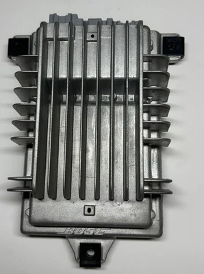 2010-2016 GMC Acadia Traverse Bose Audio Radio Stereo Amplifier Amp 25994310 OEM - Image 1 of 4