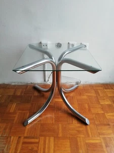 Mid-Century Quadratischer massiver Stahl Chrom Tulpe Schlauch Seitencouchtisch - Bild 1 von 9