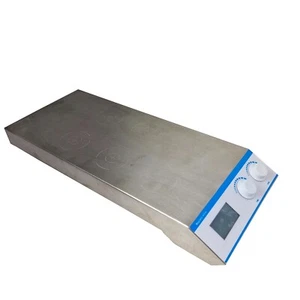 Multi Position Magnetic Stirrer Mixer 8 Points with Speed Range 200 to 1800RPM - Picture 1 of 12