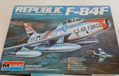 Monogram 1 48 Republic F-84F Kit modello aereo scatola - Immagine 1 di 2