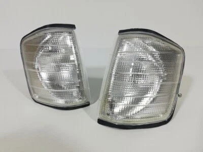 Mercedes W201 190E 190D Blinker Weiss Rechts Links Satz Neu - Bild 1 von 4