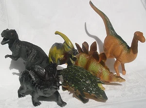 DINOSAURS, Styracosaurus,Ankylosaurus,Parasaurolophus,Thescelosaurus,Stegosaurus - Picture 1 of 7