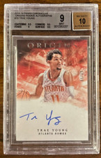 2018-19 Panini Chronicles Origins Trae Young #15 ROOKIE AUTO /99 BGS 9 10 RC