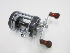 ABU GARCIA AMBASSADOR 6500C PEARL BLACK BAITCASTING REEL FISHING EXCELLENT+++++ - Picture 1 of 10