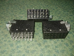 (3) Conectores Cinch Jones (2 enchufes)(1 enchufe) Serie 300 (40604-H2) - Imagen 1 de 5