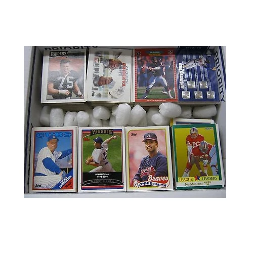 1000 Random MIXED SPORTS CARDS - BASEBALL,HOCKEY,FOOTBALL,BASKETBALL 1970 TO NOW - Image 1 of 1