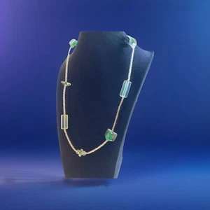 Collana retrò MCM VINTAGE tono argento strass verde smeraldo cristalli fatti a mano - Foto 1 di 19