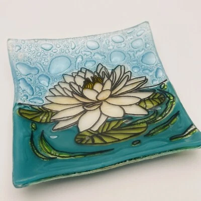 Fused Art Glass  Ecuador White Water Lily Square Soap Trinket Dish Handmade - Image 1 of 4