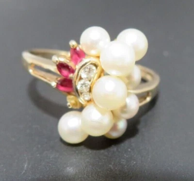 14K YG PEARL RUBY & DIAMOND CLUSTER RING SZ 7.5 2.66 grams (AI-2165) - Image 1 of 4