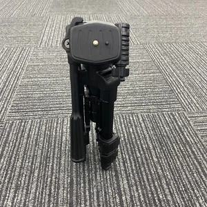 Velbon CX-460 Mini Aluminum Tabletop Tripod - Picture 1 of 3