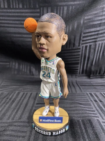 RARE Desmond Mason 2007 Bobblehead Hornets - When New Orleans Had To Play In OKC Cover