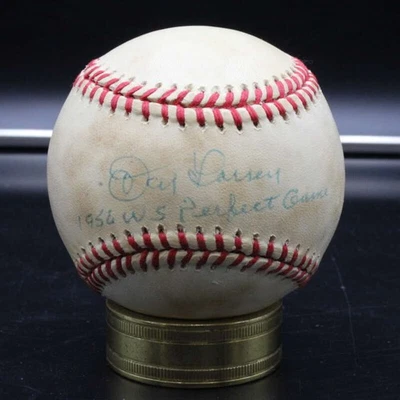 Béisbol automático firmado por Don Larsen Rawlings OAL 1956 WS juego perfecto Insc ZJ21290 Foto 1 de 4