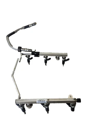 2006 Mercedes Benz CLK350 Fuel Injection Rail Line w/ Injectors OEM - Image 1 of 4