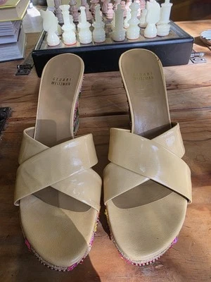 Usado en Excelente Condición Stuart Weitzman Hecho en España Primavera Lentejuelas y Cuñas TALLA 8  Foto 1 de 4