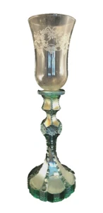 Copa de vino de vidrio artística de los años 70 soplada a mano verde estilo veneciano vino o champán - Imagen 1 de 5