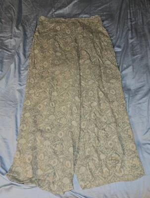 Ann Taylor Loft Wide Leg  Yellow Floral Pants Size 6 - Image 1 of 4