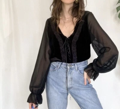 Blusa grunge de terciopelo años 90 Foto 1 de 4