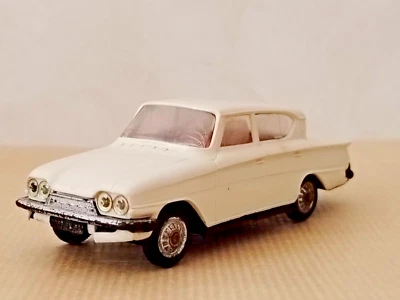 1 /43  ancien NOREV  FORD  Consul 315   blanc - Photo 1/4