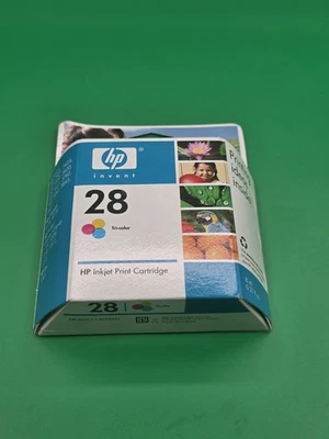 Cartucho de tinta original HP 28 tricolor (C8728AN) ¡Nuevo sellado caducado! Foto 1 de 2