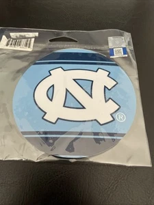 Calamita rotonda UNC North Carolina Tar Heels diametro 4" - Foto 1 di 6