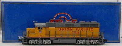 Atlas 1134-1 O Gauge UP Powered GP-35 Diesel Engine #744  with TMCC (3Rail) EX - Image 1 of 4