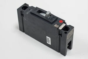 General Electric TED113020 Circuit Breaker 1/pkg 20A 277V 1P - Picture 1 of 4
