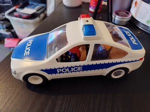 Playmobil (2012) Polizeiauto mit funktionierenden Blinklichtern 3 Polizei Figuren - Bild 1 von 15
