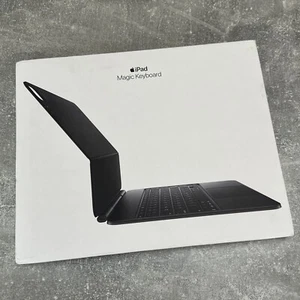 GENUINE APPLE IPAD PRO 13” M4 2024 MAGIC KEYBOARD CASE BLACK ORIGINAL MWR53B/A - Picture 1 of 10