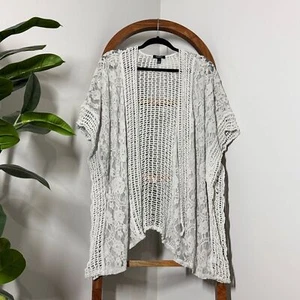 Torrid Soft Gray Mixed Lace And Pointelle Open Front Poncho - Picture 1 of 9