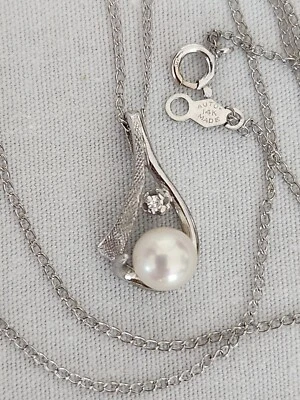 14K SOLID GOLD GENUINE 6MM PEARL DIAMOND ACCENT PENDANT DAINTY CHAIN NECKLACE 18 - Image 1 of 4