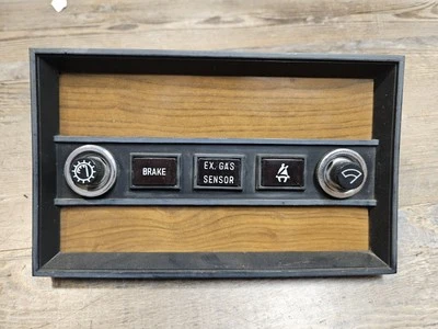 1976-1981 Fiat 124 & 2000 Spider Dash  Waring Lights & Wiper Switches OEM - Image 1 of 4