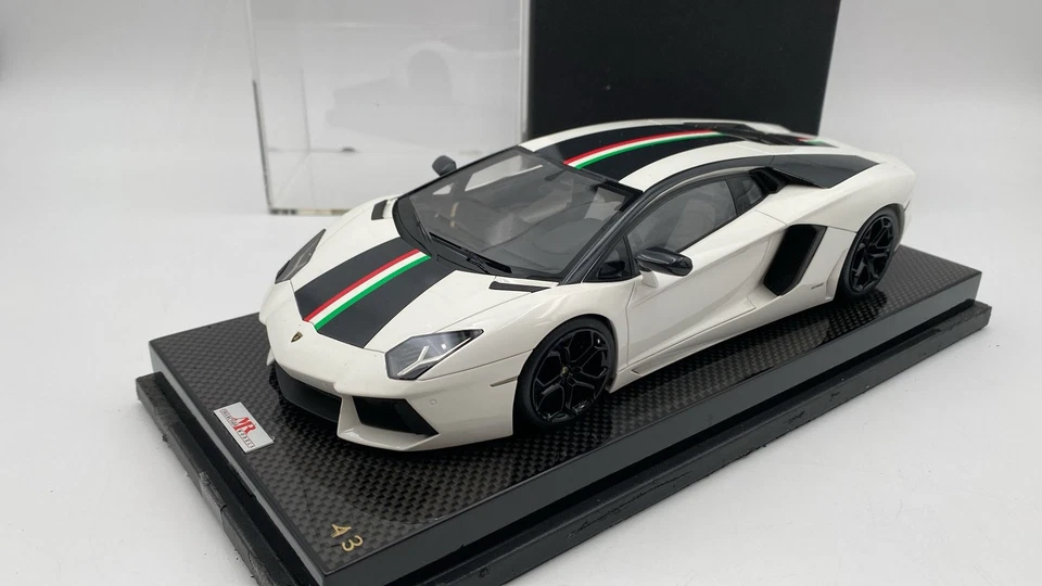  MRLAMBO6IT MR Collection Lamborghini Aventador LP 700-4 1/18 - Immagine 1 di 4